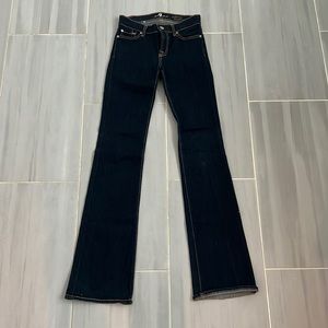 7 for all mankind jeans. Like new.size 25